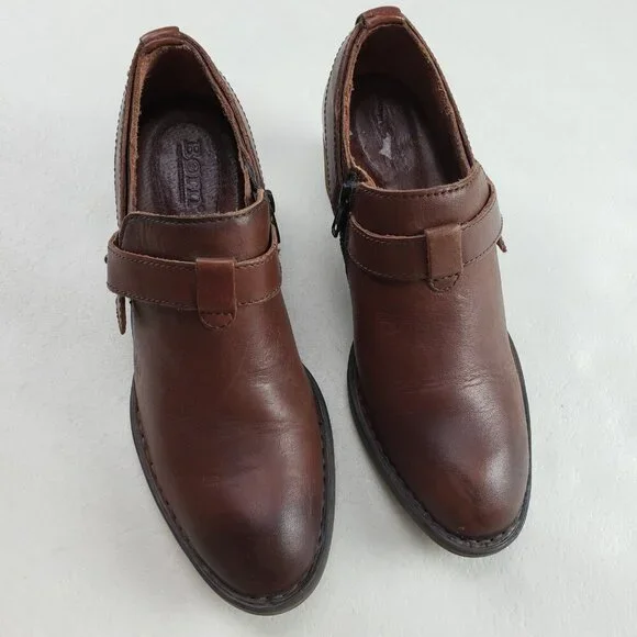 Born Timmons Leather Ankle Boot Womens 7.5 Brown Side Zip Heeled Comfort Bootie - Picture 2 of 11